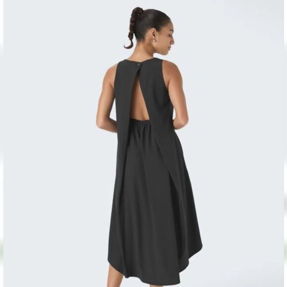 Halara Breezeful Pocket High Low Midi Quick Dry Work Dress Black Size S - Picture 2 of 11